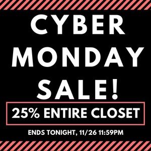 25% OFF ENTIRE CLOSET!